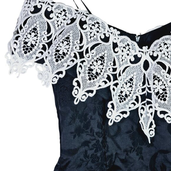 Vintage 1980's Scott McClintock Jacquard Satin Lace Off the Shoulder Dress, Sz 4 - Picture 3 of 8